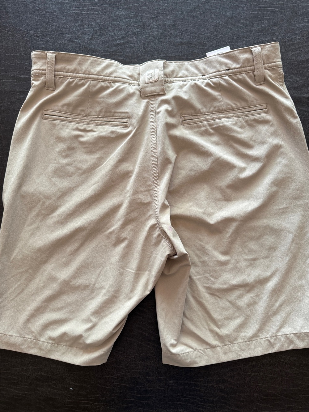 FootJoy Men's Flat Front Performance Shorts - Beige